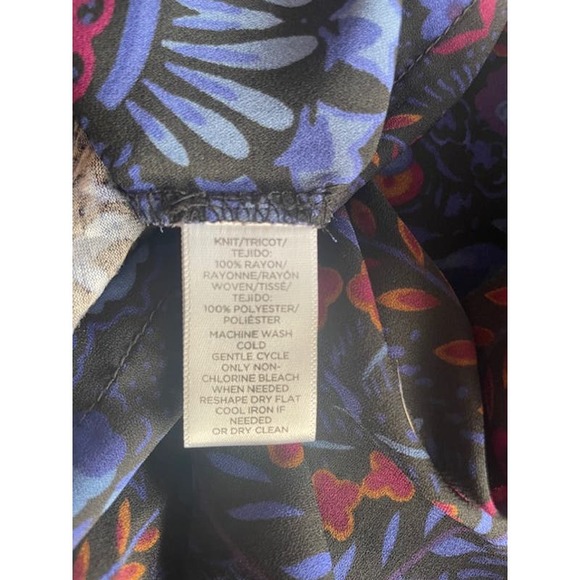 Loft Size X-Small Cut-Out Shoulder Blouse Blue Floral - Picture 5 of 5